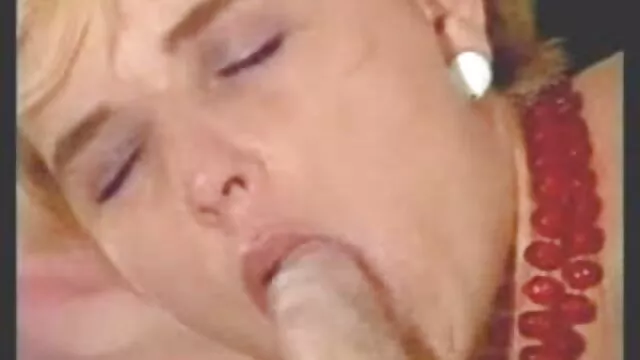 Rubia flaca Hillary Scott peliculas porno gratis online completas taladrada sus agujeros rosados