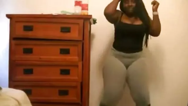 tetona peliculas eroticas asiaticas online spandex MILF consigue profundo anal follada