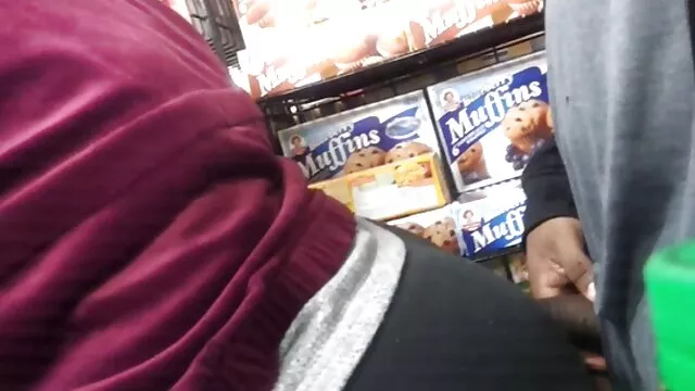 Padrastro cachondo se ver peli porno español folla a la sexy Jade Nile
